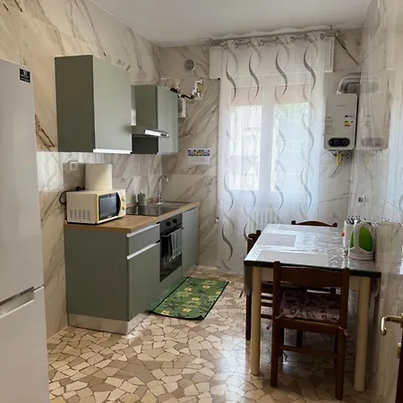 Apartmán Rehan Station Benátky